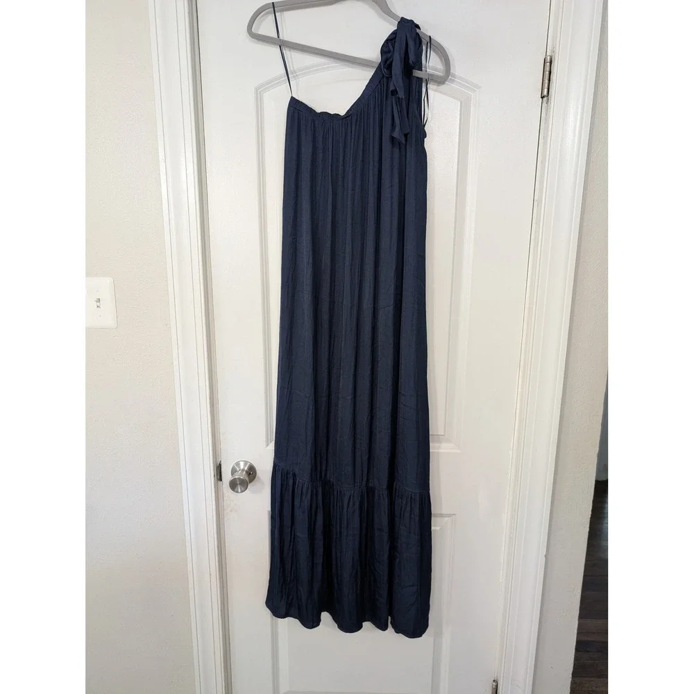 Evereve Hadley One Shoulder Maxi Dress women's small navy blue tiered satin - Picture 4 of 10